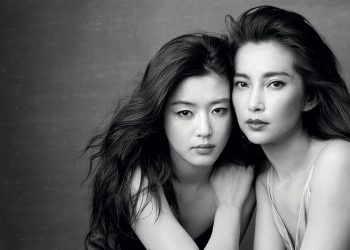 23 Vogue Editors Share Their Signature Scent and Favorite Fragrances