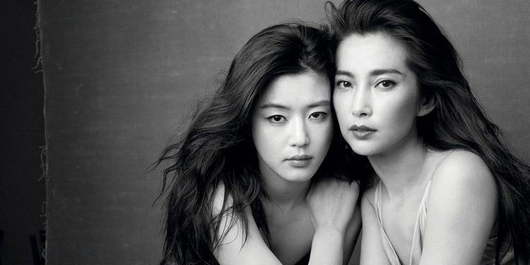 23 Vogue Editors Share Their Signature Scent and Favorite Fragrances