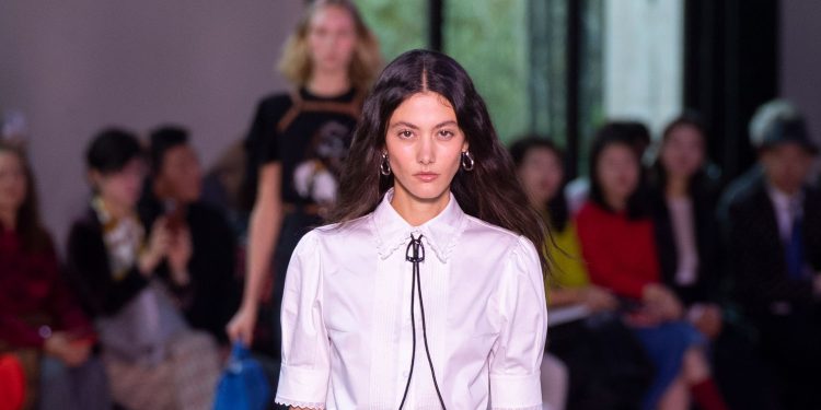 Shiatzy Chen Spring 2026 Ready-to-Wear