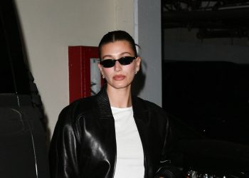 Hailey Bieber Has Perfected Her Transeasonal Uniform