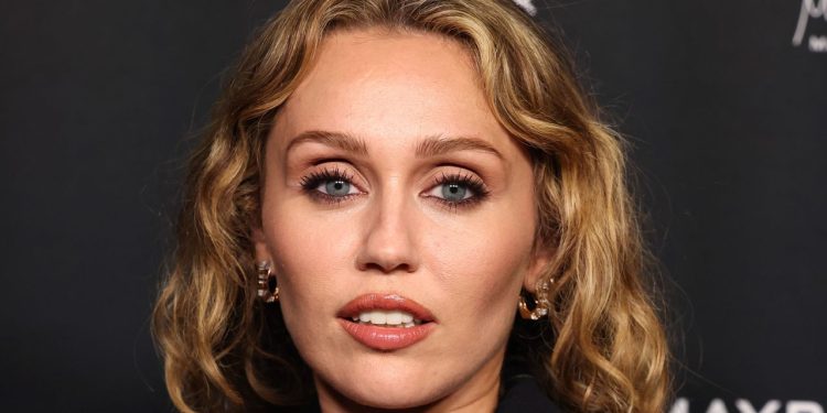 Miley Cyrus Takes the Plunge Into Power Suiting