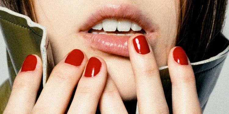 9 Best Retinol Hand Creams to Diminish Sun Spots, Crepiness, Sagging, and More