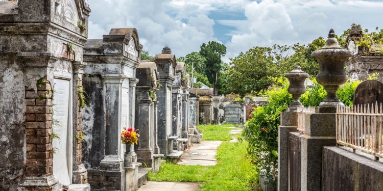 The Best Halloween Travel Destinations for Spooky Sojourns