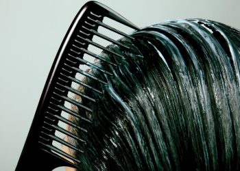 13 Best Root Touch-Ups for Keeping Hair Fresh Between Salon Visits