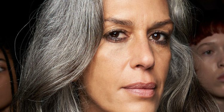 12 Best Eyeliners for Older Women to Deliver an Instant Eye Lift