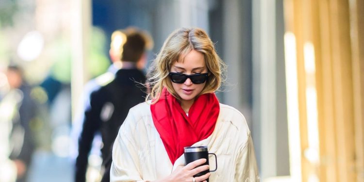 Jennifer Lawrence Plucked This Trend Straight Off the Spring 2026 Runways