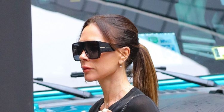 Victoria Beckham Ups the Hermès Ante With a Rare Kelly