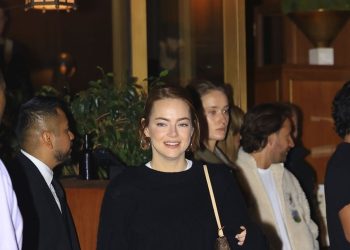 Emma Stone Opts for an It-Girl Knitwear Fave for Fall
