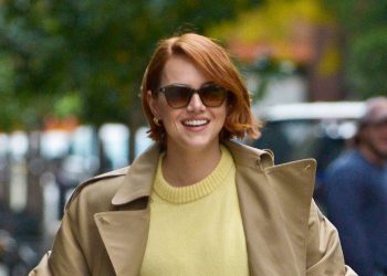 Emma Stone Dips a Toe Into Freaky Footwear