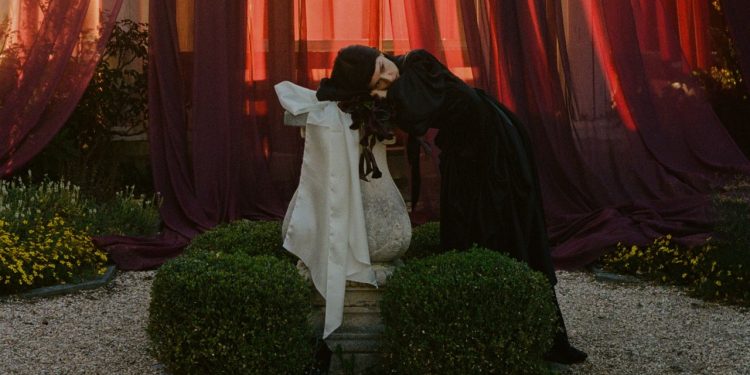 María Zardoya’s New Project Is Lush, Moody, a Little Dark—and Utterly Her Own