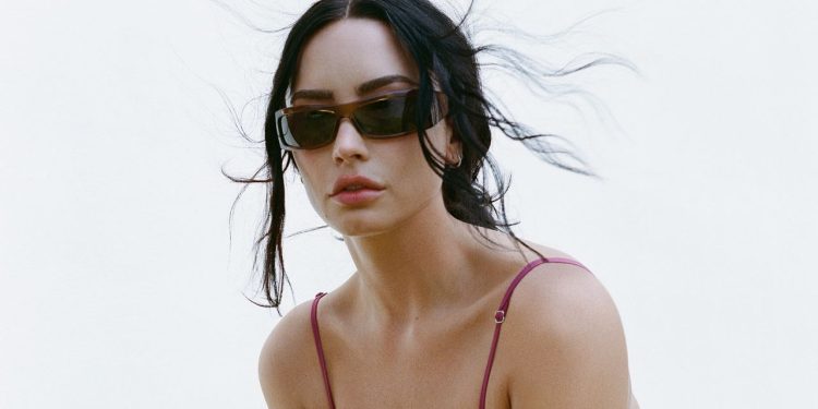 Demi Lovato Is Living in the Moment