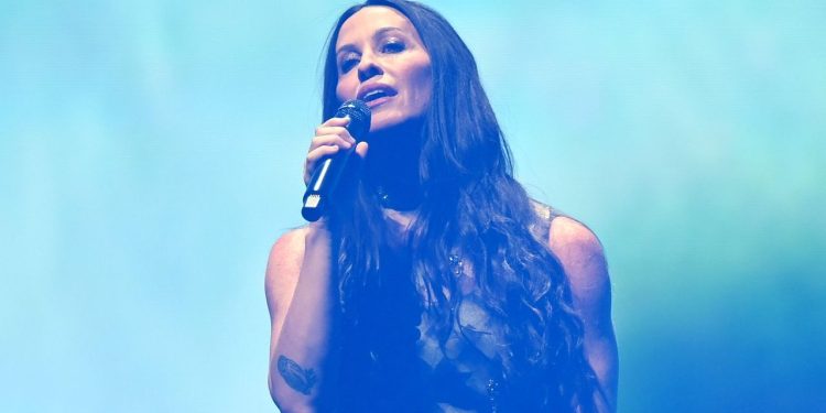 Alanis Morisette on Her New Las Vegas Residency, Fame’s ‘Obliteration’ Factor, and Her Love of Dries Van Noten