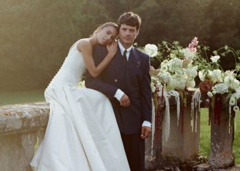 This Couple Married at a Historic French Château Nestled in the Foothills of the Pyrenees