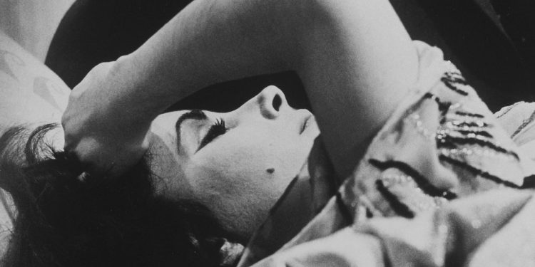 A Young Elizabeth Taylor in 30 Vintage Photographs