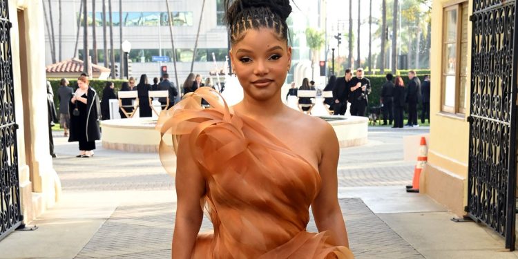 See Every Vogue World 2025 Red Carpet Look From Hollywood