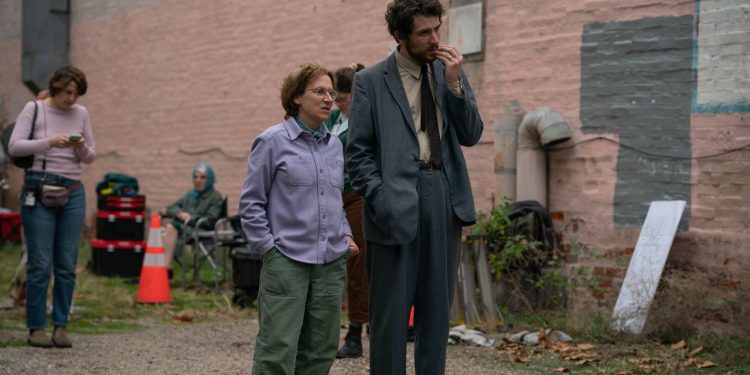 The Art of the Steal: Director Kelly Reichardt Talks ‘The Mastermind’