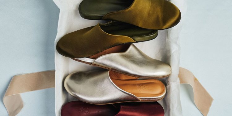 28 Best Slippers for Women 2025, From Slides to Shearling-Lined