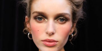 Find Romantic Beauty With Marie Antoinette Blush