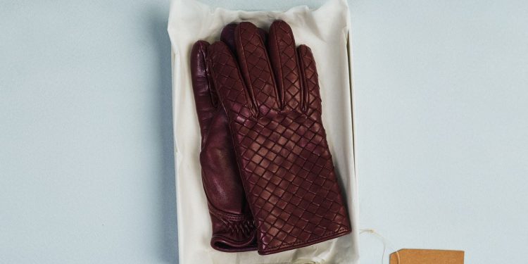 25+ Incredible Gifts to Give the Women in Your Life, From Pocket-Size Luxuries to Thoughtful Tokens