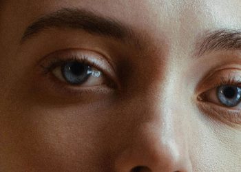 13 Under Eye Wrinkle Treatments to Smooth and Firm