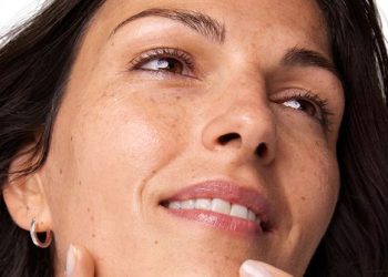 9 Best Wrinkle Creams of 2025: Dermatologist-Recommended Products