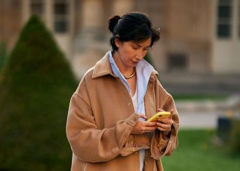 30 Best Leather Sneakers for Women in 2025