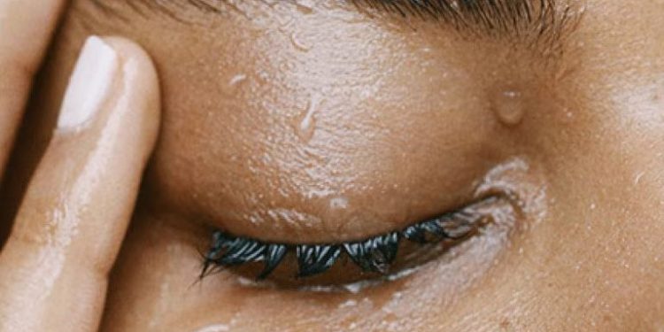 9 Best Micellar Waters to Gently Remove All Traces of Makeup