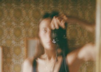 “The Day My Mother Cried” by Giulia Linarta