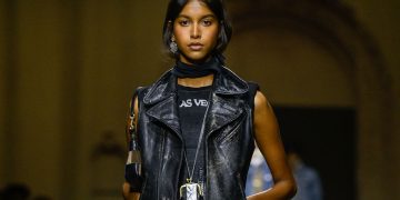 Tapestry Raises Outlook After Sales Climb 12% in Q1