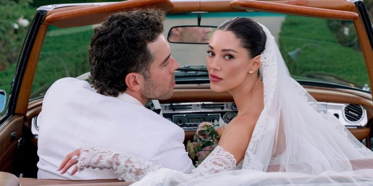 Jourdan Sloane and Wells Childress’s Wedding Took Place on a Southern California Mountaintop Surrounded by Fall Florals