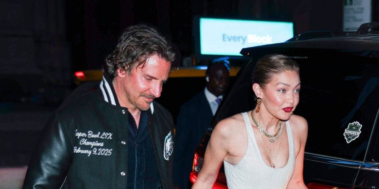 How to Pull Off Leather Pants—5 Stylish Outfit Ideas to Try