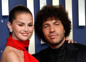 Selena Gomez’s Festive Manicure Has a Romantic Secret Meaning