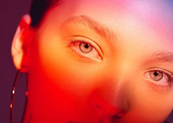 Lyma Laser Vs Lyma Laser Pro: Vogue Breaks Down The Differences