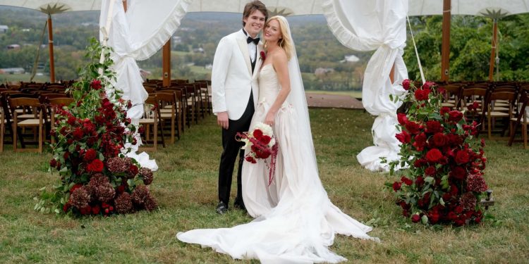 Singer-Songwriter Ashe Channeled Old Hollywood Glamour for Her Tennessee Wedding to John Clark Canada