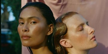 9 Best Hair Oils, According to Hairstylists & Vogue Editors