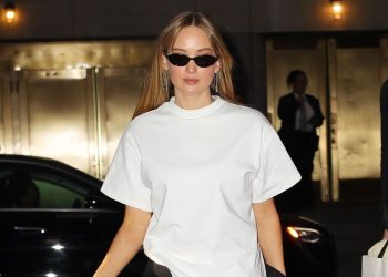 Can a White Tee Be Glamorous? Jennifer Lawrence Says Yes