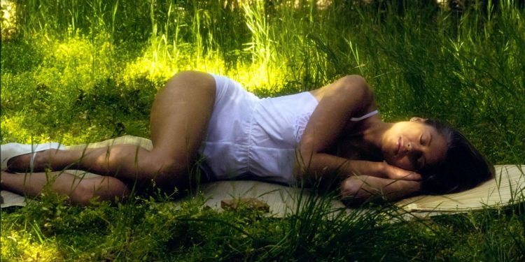 Sleeping Outdoors Could Reset Your Circadian Rhythm—Here’s Where to Try It