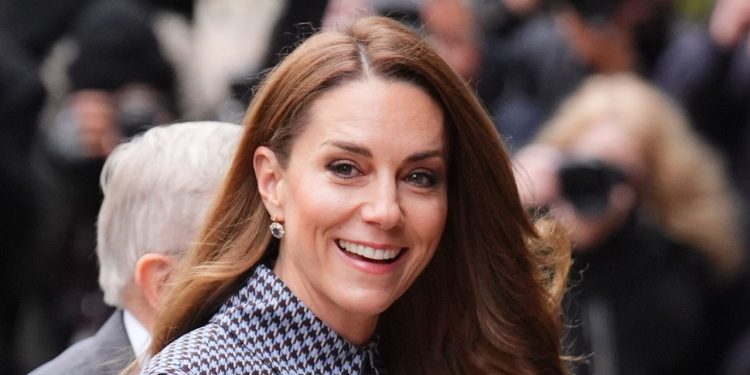 Kate Middleton Just Gave Winter’s Suede Bag Trend the Royal Seal of Approval
