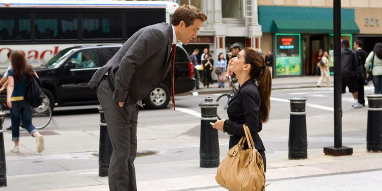 Engagement Announcement Etiquette for the Modern Couple