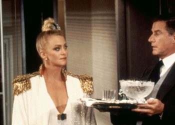 75 Thoughts I Had While Rewatching Goldie Hawn and Kurt Russell in ‘Overboard‘