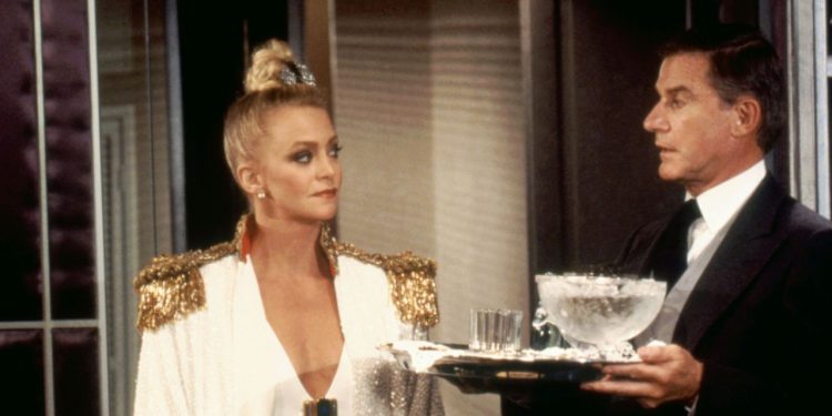 75 Thoughts I Had While Rewatching Goldie Hawn and Kurt Russell in ‘Overboard‘