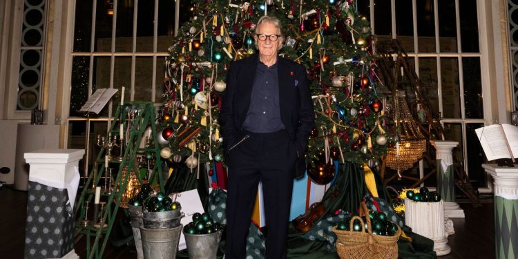 Toasting the Royal Opera House’s Paul Smith-Designed Christmas Tree