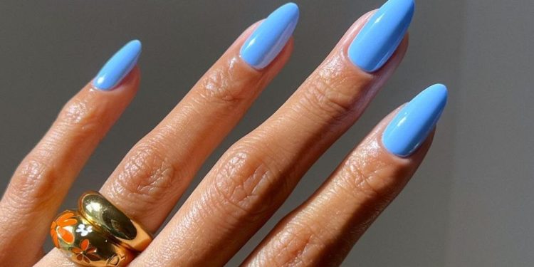 How to Strengthen Nails That Are Weak and Brittle