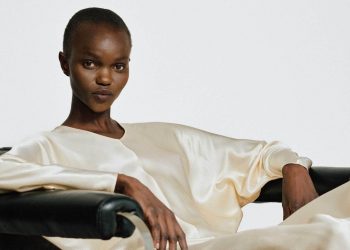 The Minimalist’s Holiday Style Guide