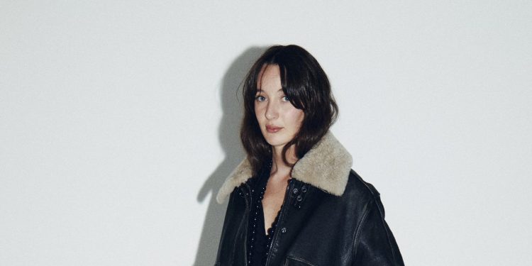 3 Ways to Style Banana Republic’s Leather Jacket