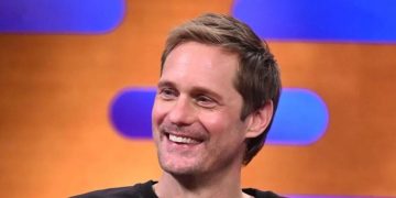 Alexander Skarsgård, Master of the Perfect, Quietly Nasty Graphic T-Shirt