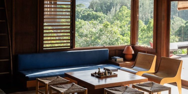 15 Best Hawaii Airbnbs for Your Next Idyllic Island Adventure