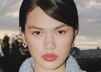 13 Best Lip Gloss Formulas for Deep Hydration and All-Day Shine