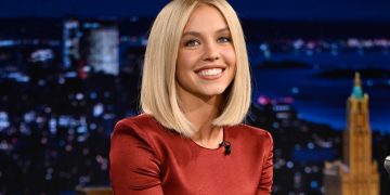 Sydney Sweeney Channels Posh Spice With A Razor-Sharp Bob