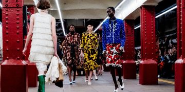 Meet the Models Who Made Their Runway Debuts at Chanel’s 2025 Métiers d’Art Show in New York City